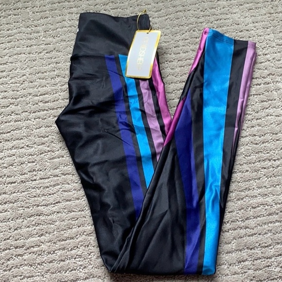 Final Price. No Offers Please Goldsheep Neon Lucky Lanes 7/8
Legging  XS in EUC. - Picture 3 of 5